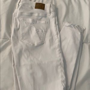 AE white jeans